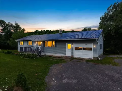 4375 Davis Corners Rd, Smithfield, NY 13408