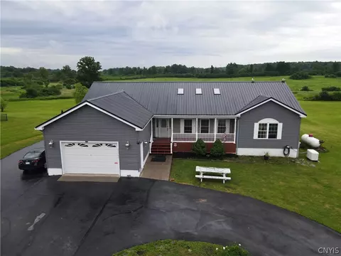 22362 Knowlesville Rd, Pamelia, NY 13601