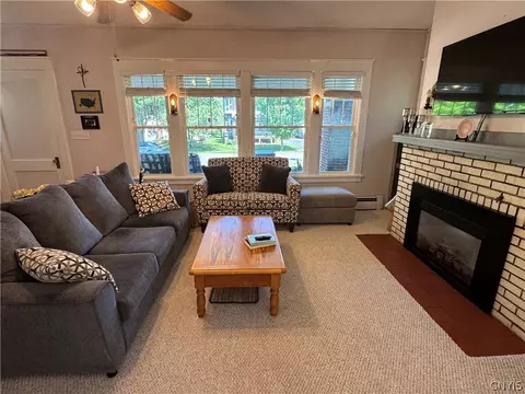 Living - 217 Bates Ave, Oneida, NY 13421 photo 2 of 5