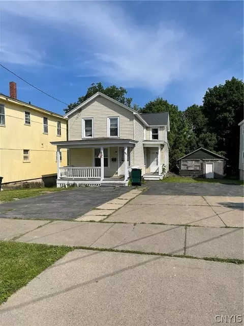 139 W Schuyler St, Oswego, NY 13126