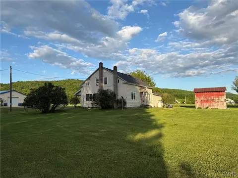 3863 State Route 41, Solon, NY 13040