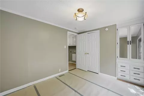 Bedroom - 46 Canal Rd, Schroeppel, NY 13135 photo 3 of 5