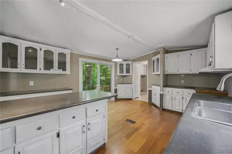 Entry Way - 46 Canal Rd, Schroeppel, NY 13135 photo 1 of 1