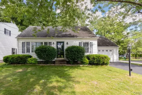 329 Sunset Dr, East Syracuse, NY 13057