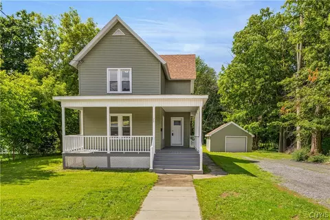 20 Meadow St, Kirkland, NY 13323