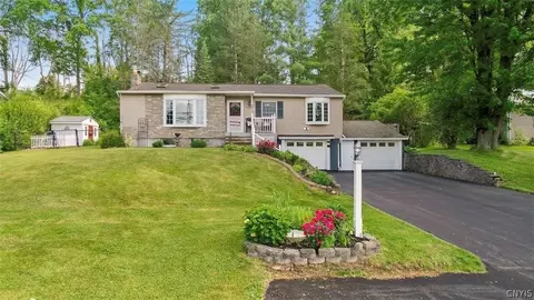 2255 W Genesee Rd, Lysander, NY 13027