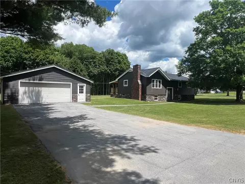 8804 Wheelock Dr, Boonville, NY 13309