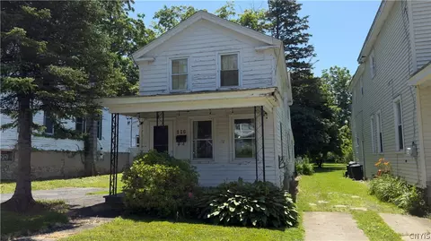 116 W Schuyler St, Oswego, NY 13126