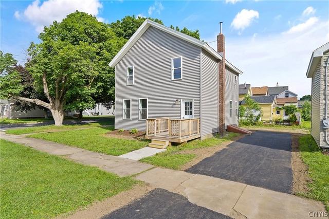105 E Cayuga St, Oswego, NY 13126