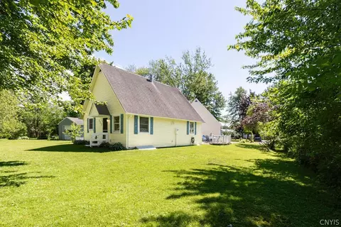 Exterior - 123 Larkin St, Sullivan, NY 13037 photo 2 of 8