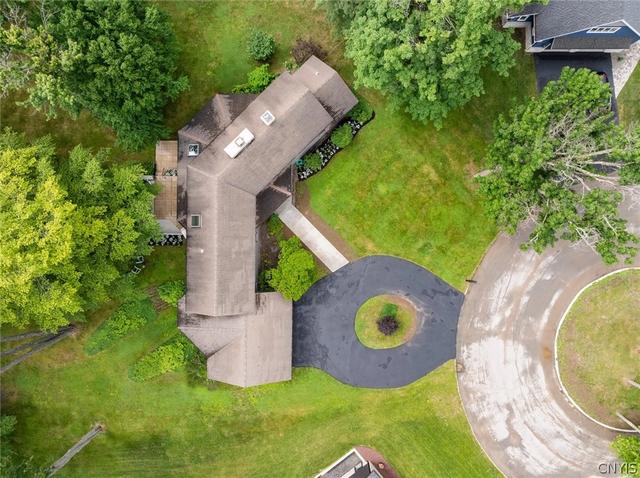 6520 Pillmore Cir, Lee, NY 13440