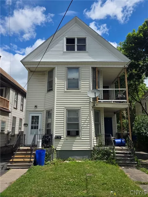 813 South St, Utica, NY 13501
