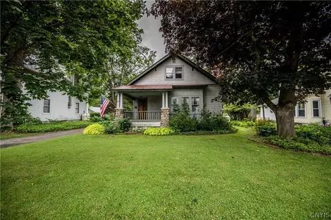 83 N Main St, Fairfield, NY 13416