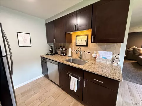 260 Watertree Dr, East Syracuse, NY 13057 photo 12