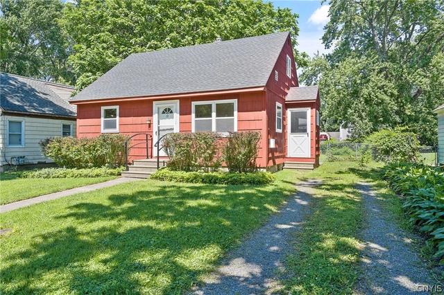 13 Curtis Ave, Lysander, NY 13027