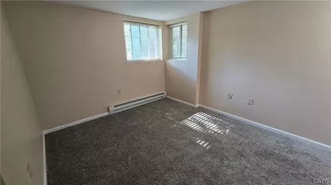 105 Watertree Dr, East Syracuse, NY 13057 photo 18