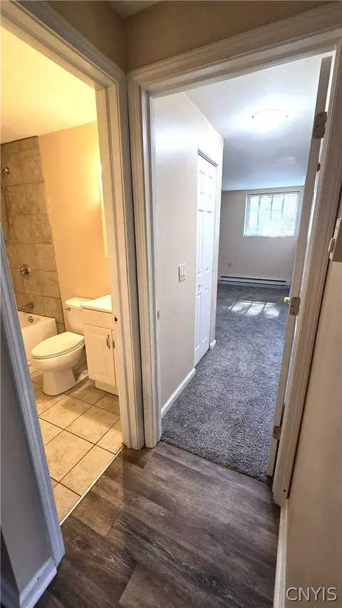 105 Watertree Dr, East Syracuse, NY 13057 photo 13