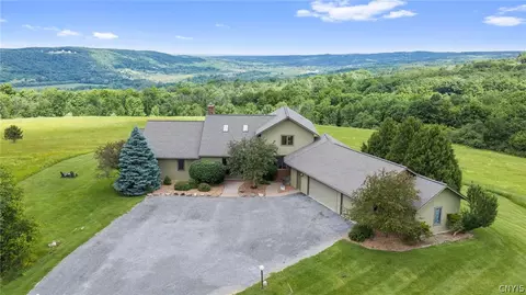 3845 Burlingame Rd, Cazenovia, NY 13035