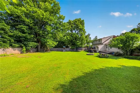 Exterior - 700 Maple Dr, Fayetteville, NY 13066 photo 9 of 10