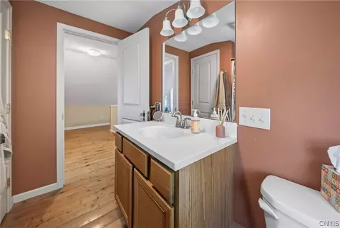 Bath - 700 Maple Dr, Fayetteville, NY 13066 photo 3 of 3