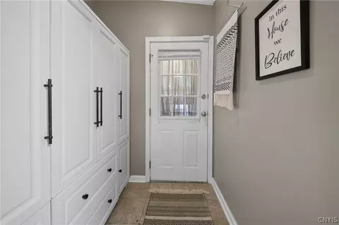 Entry Way - 75 Barker Rd, Central Square, NY 13036 photo 6 of 8