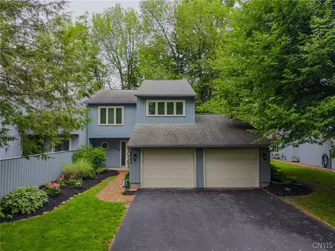 3138 Fiddlehead Gln, Lysander, NY 13027