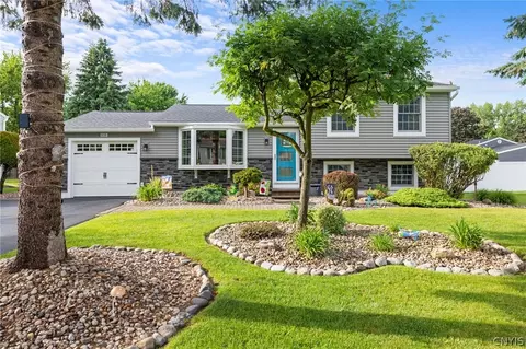 8138 Portobello, Liverpool, NY 13090