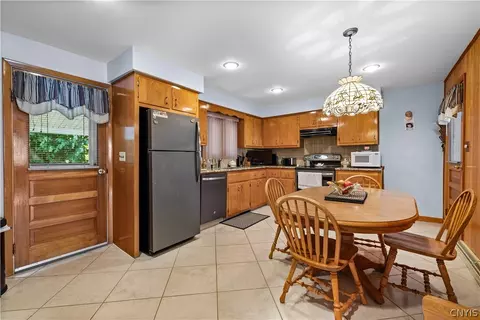 Kitchen - 360 Eureka Ave, Herkimer, NY 13350 photo 1 of 2