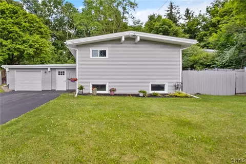 132 Tejah Ave, Syracuse, NY 13210