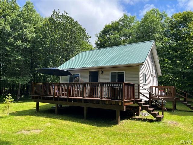 52 Mc Caw Rd, Redfield, NY 13437