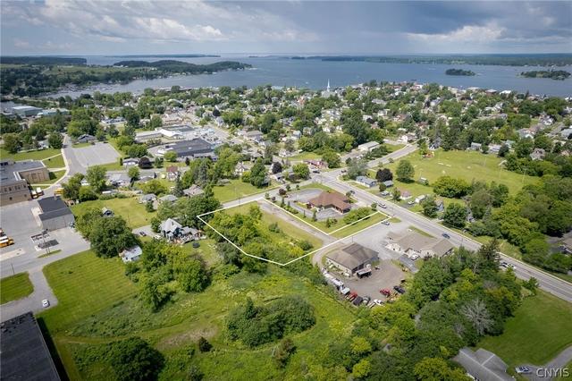 201 State St, Clayton, NY 13624
