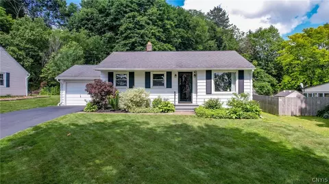 708 Balsam St, Salina, NY 13088