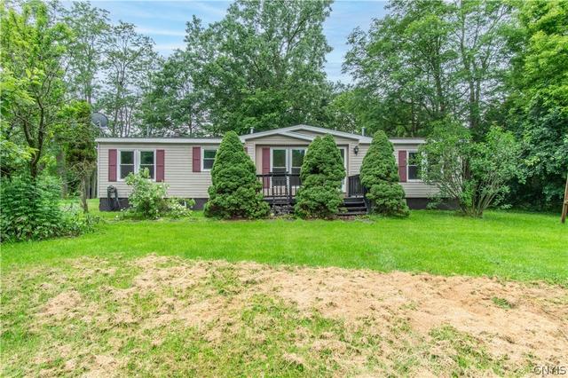 20077 Evans Rd, Hounsfield, NY 13634