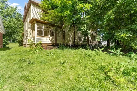 411 Craddock St, Syracuse, NY 13207 photo 22
