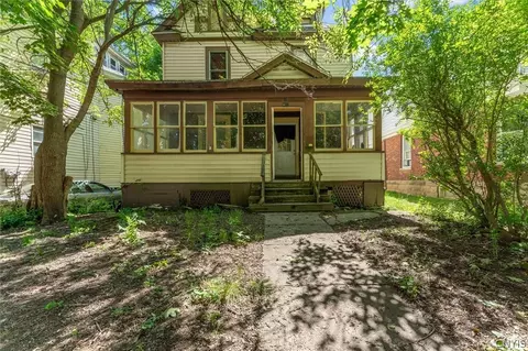 411 Craddock St, Syracuse, NY 13207 photo 3