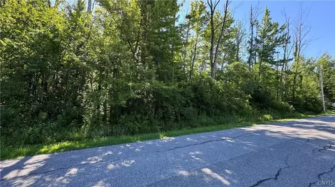 Lewis Point Road, Lenox, NY 13032