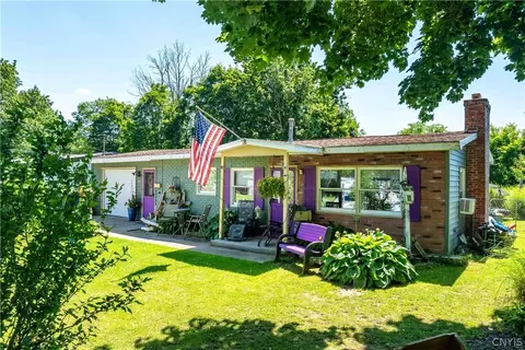 22 Denesha Pl, Fulton, NY 13069