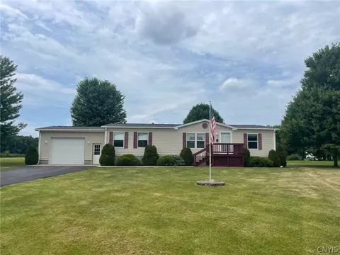 4825 Beacon Light Rd, Oneida, NY 13421 photo 2