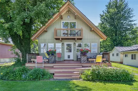 246 Fire Lane 13, Cato, NY 13080
