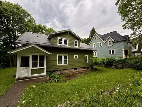 761 Westcott Euclid Terrace St, Syracuse, NY 13210