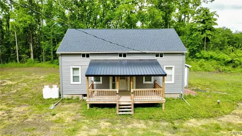 7675 Fosterville Rd, Port Byron, NY 13140