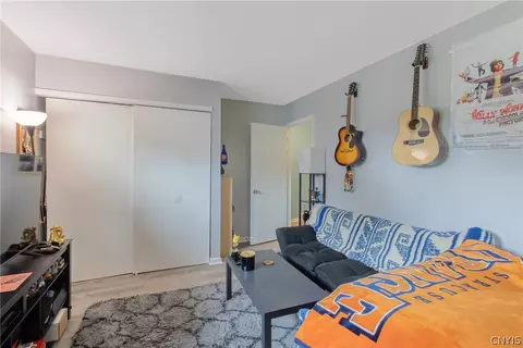 Bedroom - 13 Memory Ln, Syracuse, NY 13212 photo 3 of 10