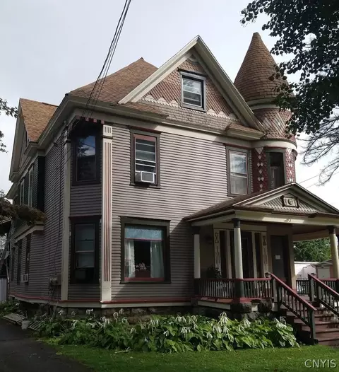73 E Genesee St, Auburn, NY 13021