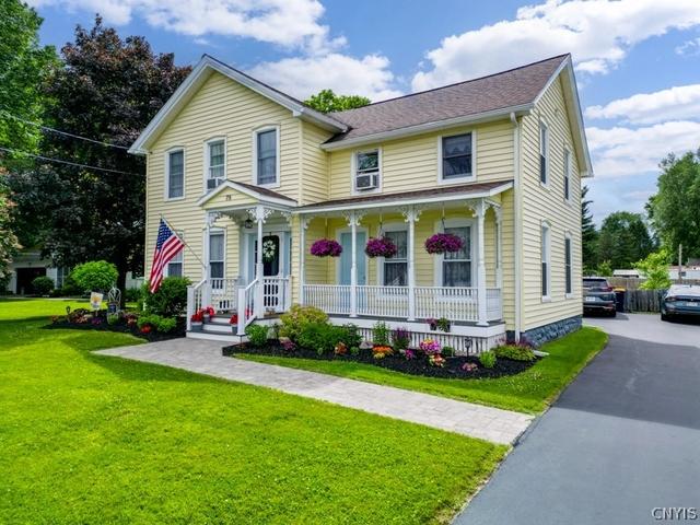 78 Barringer Rd, German Flatts, NY 13357