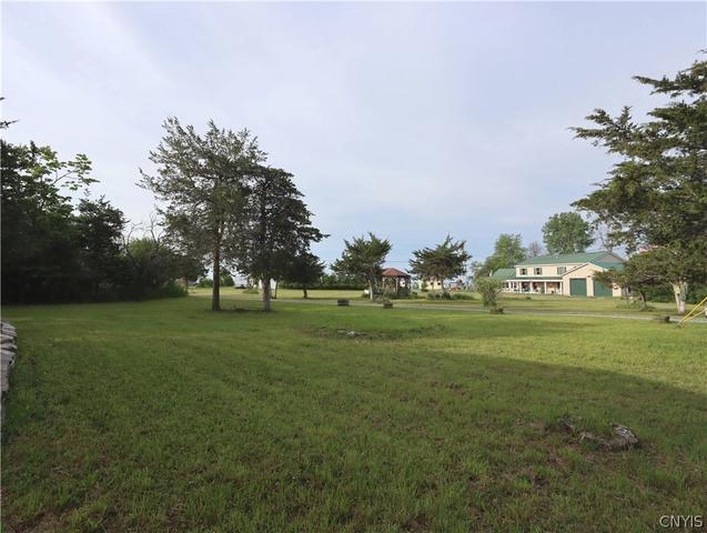 6379 Lasher Rd Ext 1, Henderson, NY 13650
