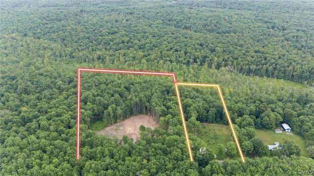 72 Cook Dr, Amboy, NY 13493