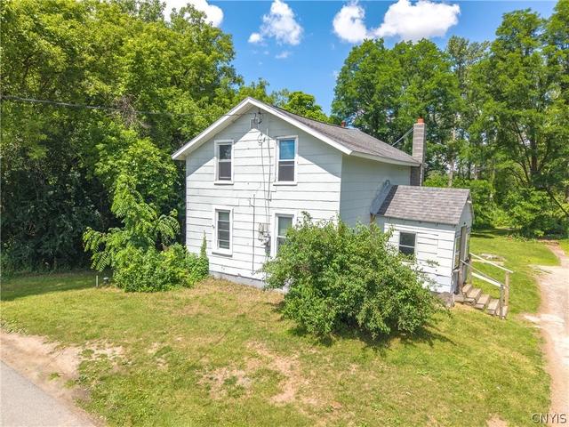 5319 Bear Rd, Syracuse, NY 13212