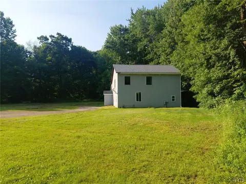 345 State Route 49, Vienna, NY 13042
