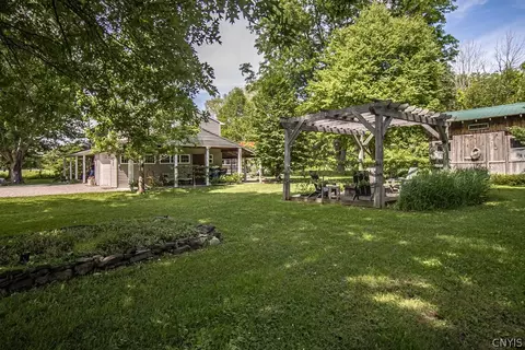 Exterior - 5040 Fox Rd, Oneida, NY 13421 photo 3 of 16