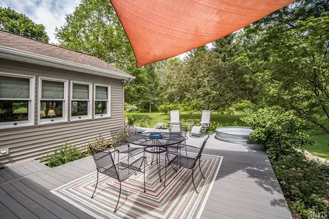 Exterior - 5040 Fox Rd, Oneida, NY 13421 photo 10 of 16